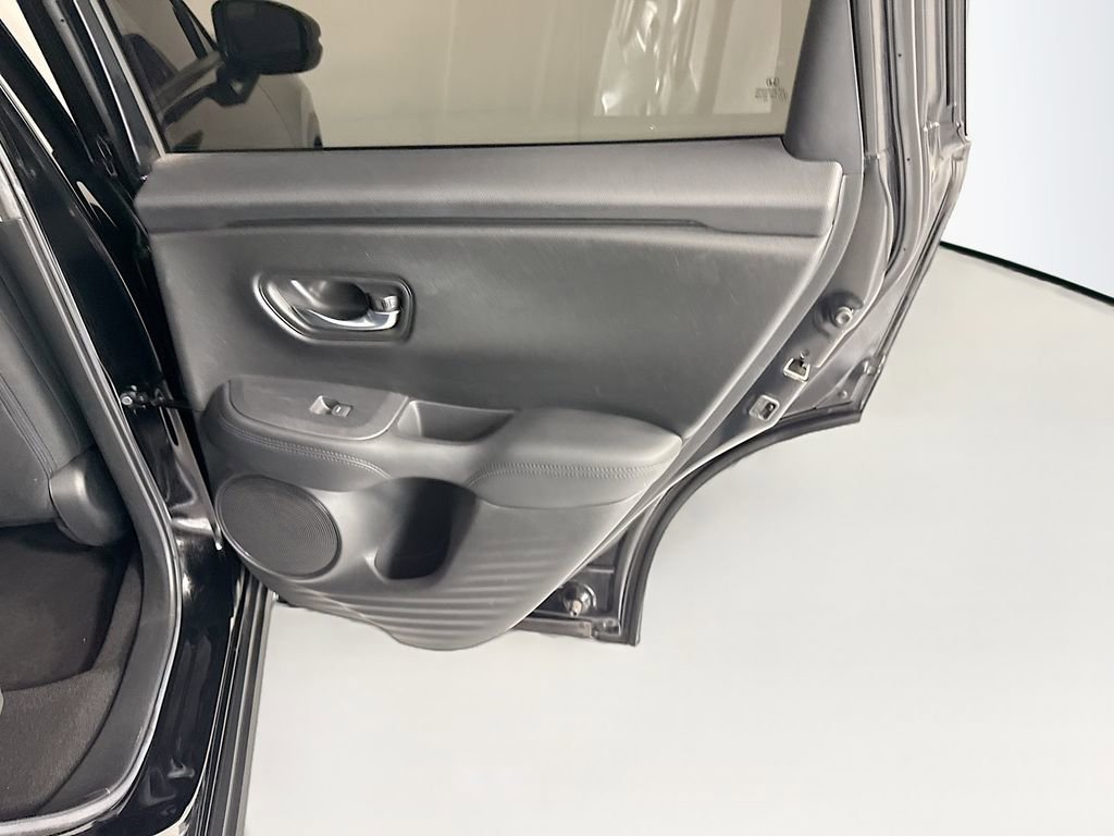 Certified 2023 Honda HR-V LX image 27