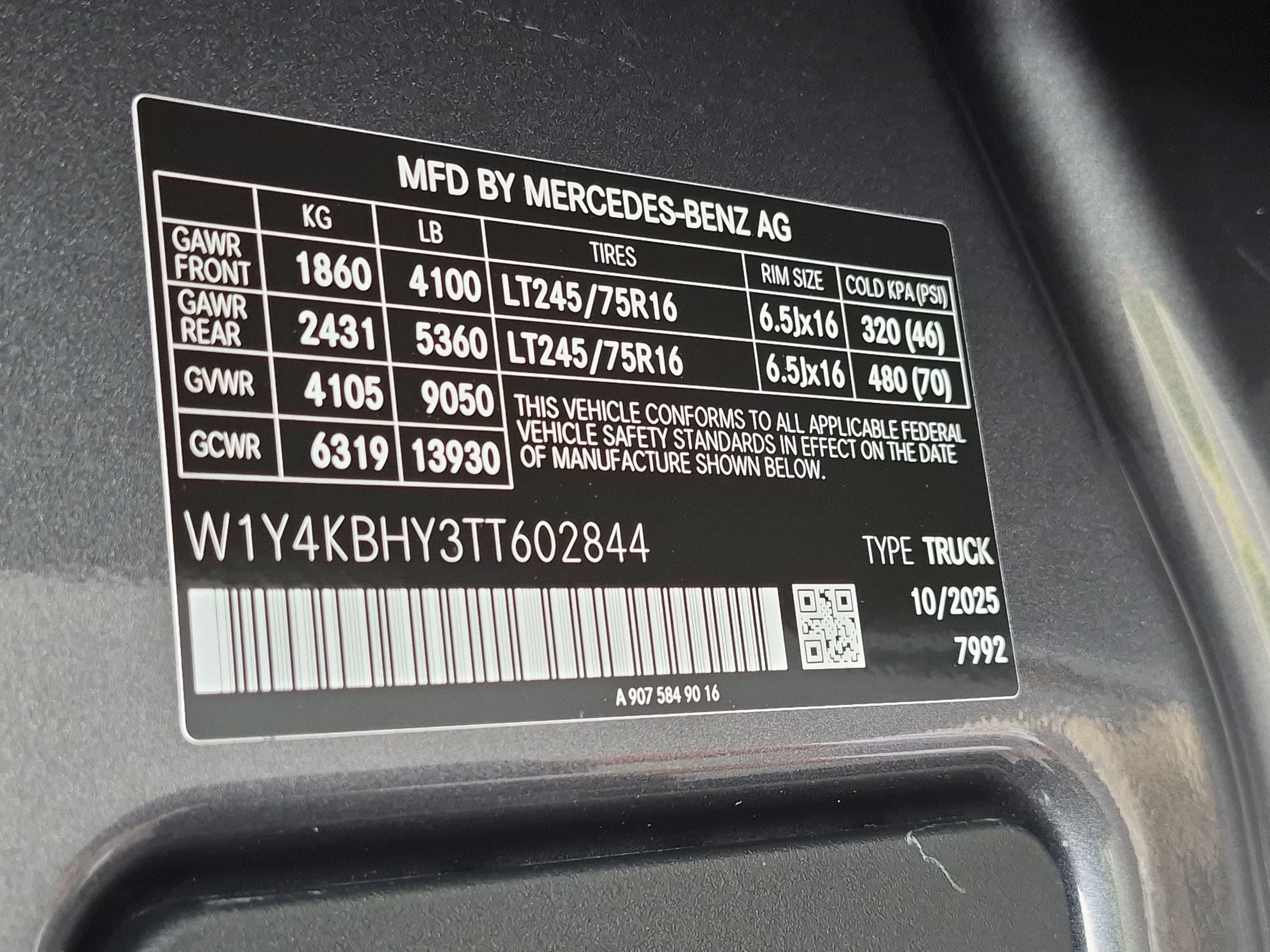 New 2026 Mercedes-Benz Sprinter 2500 image 35