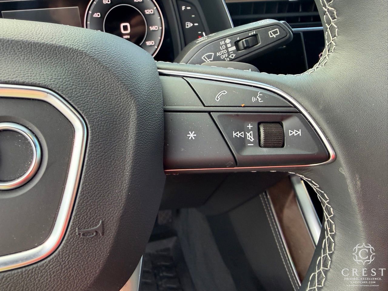 Used 2025 Audi Q8 Prestige image 16