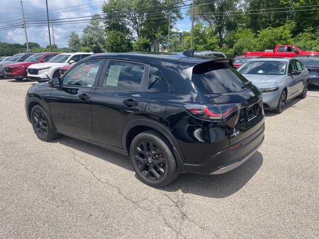 Used 2023 Honda HR-V Sport image 4