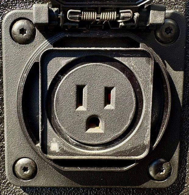 Used 2023 Chevrolet Silverado 1500 RST w/ Convenience Package II image 14