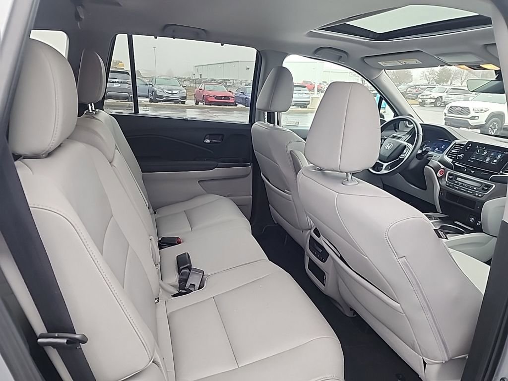 Used 2022 Honda Pilot Special Edition image 32