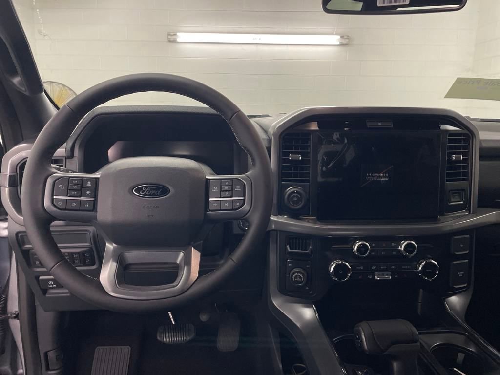 New 2025 Ford F150 XLT w/ Equipment Group 302A MID image 8