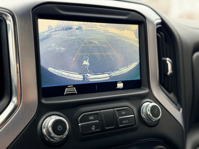 Used 2021 GMC Sierra 1500 Elevation w/ LPO, Elevation Black Package image 16