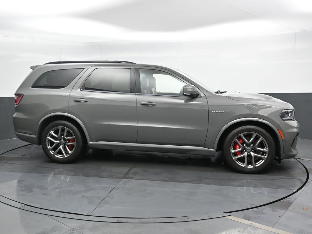 Used 2022 Dodge Durango R/T w/ Tow 'N Go Package AWD/4WD image 5