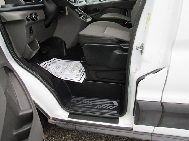 Used 2023 Ford Transit 350 XLT image 27