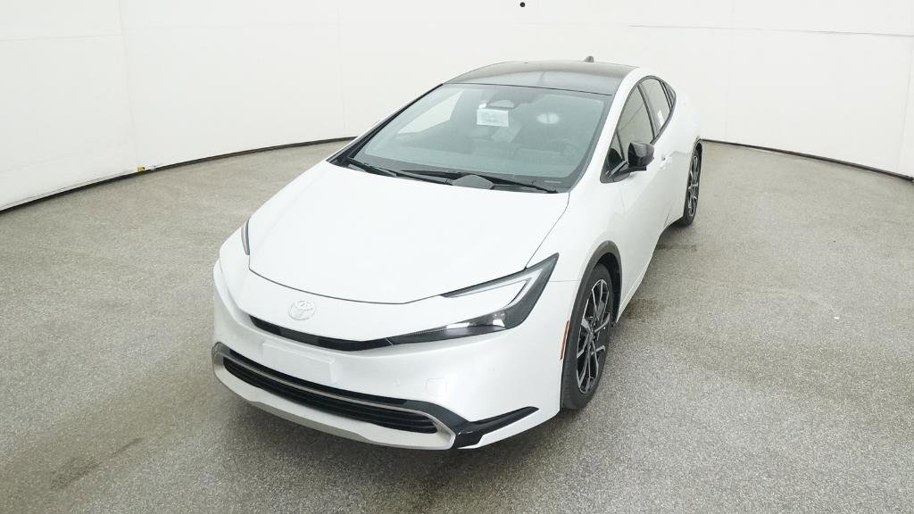 New 2025 Toyota Prius Plug-In Hybrid image 5