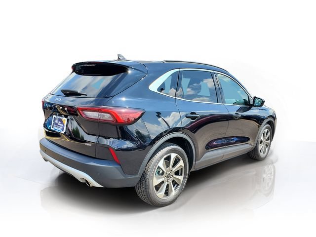 Certified 2023 Ford Escape Platinum FWD image 4