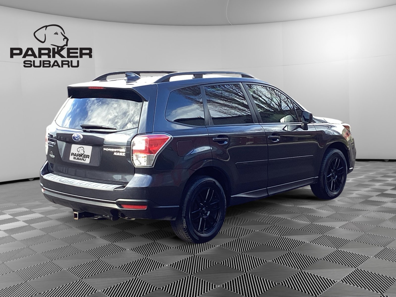Used 2017 Subaru Forester 2.5i Premium w/ All-Weather Package image 5