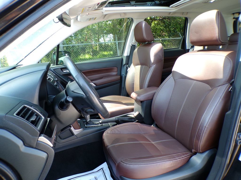 Used 2018 Subaru Forester 2.5i Touring w/ Popular Package #3B AWD/4WD image 13