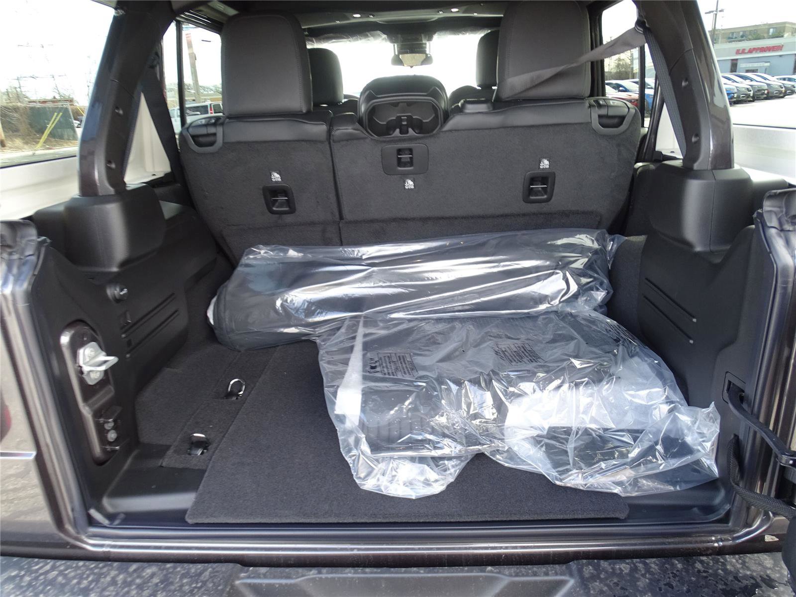 New 2025 Jeep Wrangler Sahara w/ Safety Group image 18