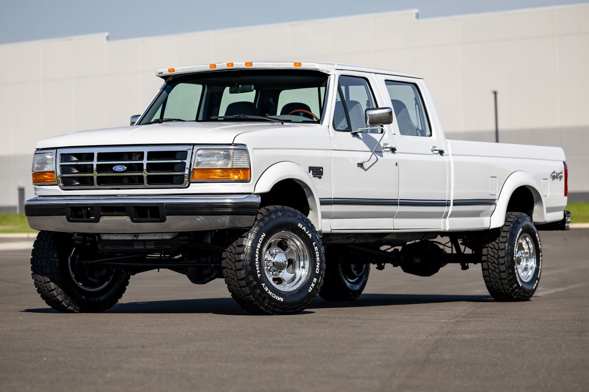 Used 1997 Ford F350 4x4 Crew Cab image 1