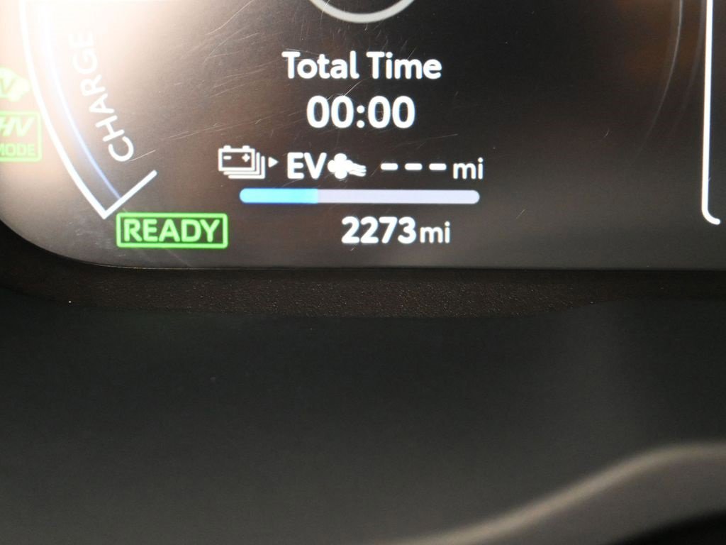 Used 2025 Toyota RAV4 XSE image 19