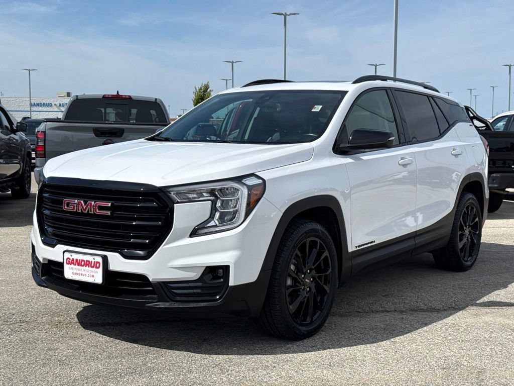 Certified 2024 GMC Terrain SLT w/ Elevation Edition AWD/4WD image 2
