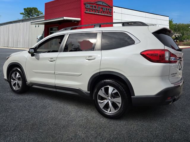 Used 2021 Subaru Ascent Premium w/ Convenience Package image 3
