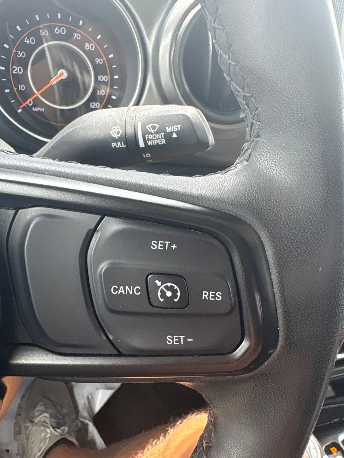 Used 2023 Jeep Gladiator Sport AWD/4WD image 21