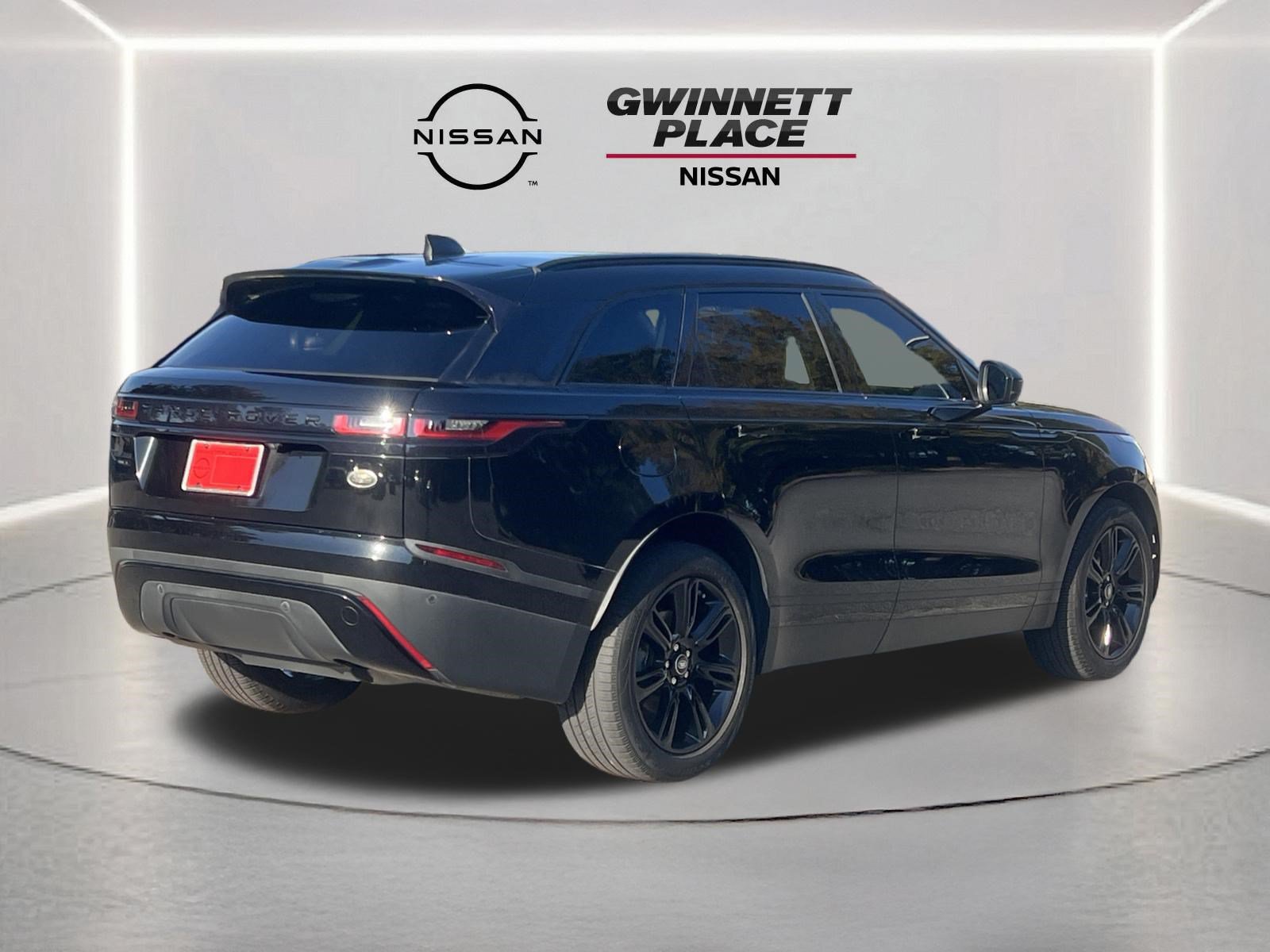 Used 2019 Land Rover Range Rover Velar S AWD/4WD image 25