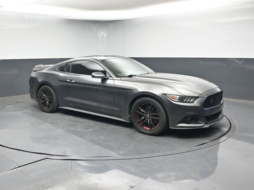 Used 2016 Ford Mustang Premium w/ Equipment Group 201A image 7