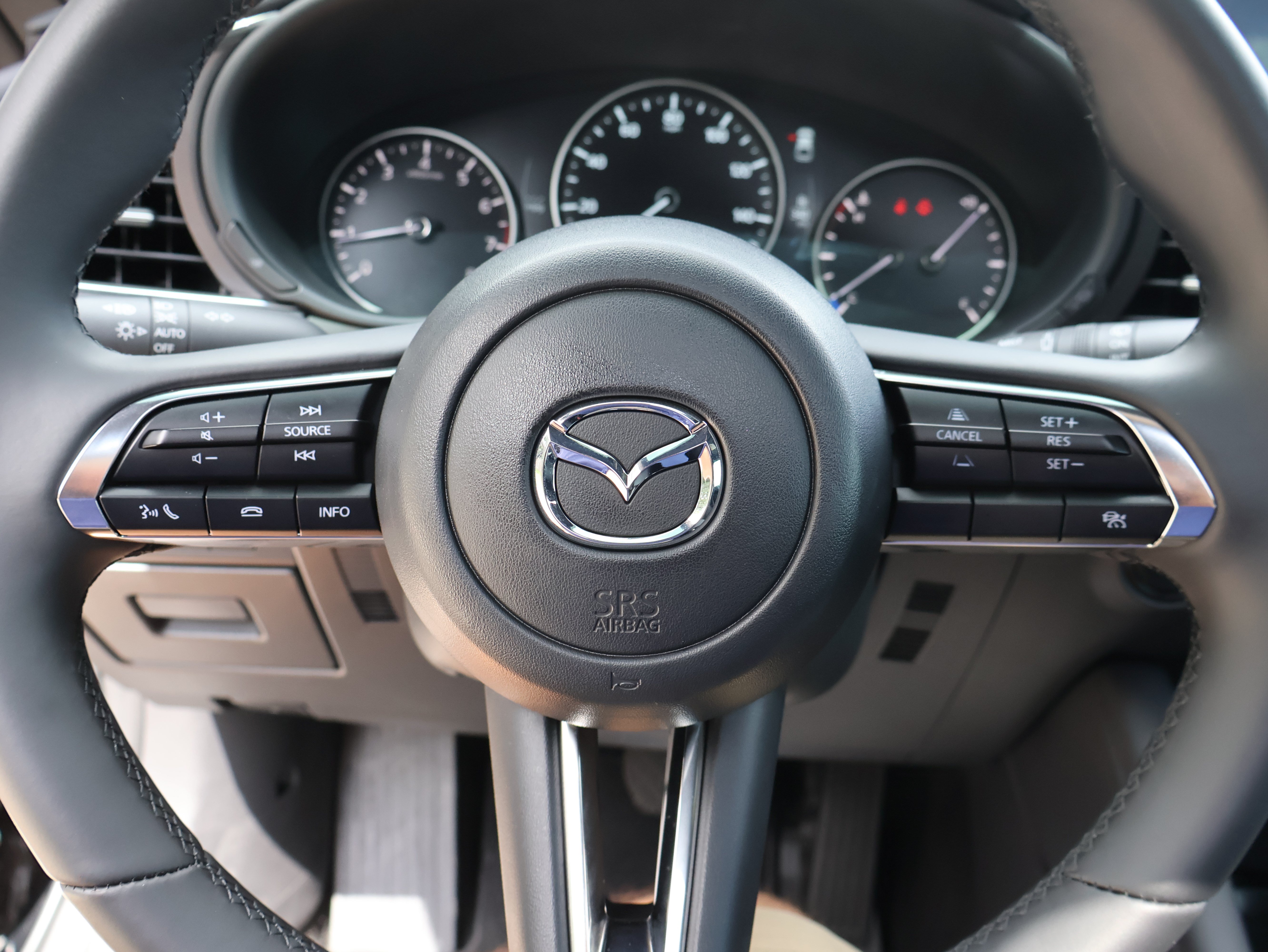 Used 2025 MAZDA MAZDA3 s FWD image 36