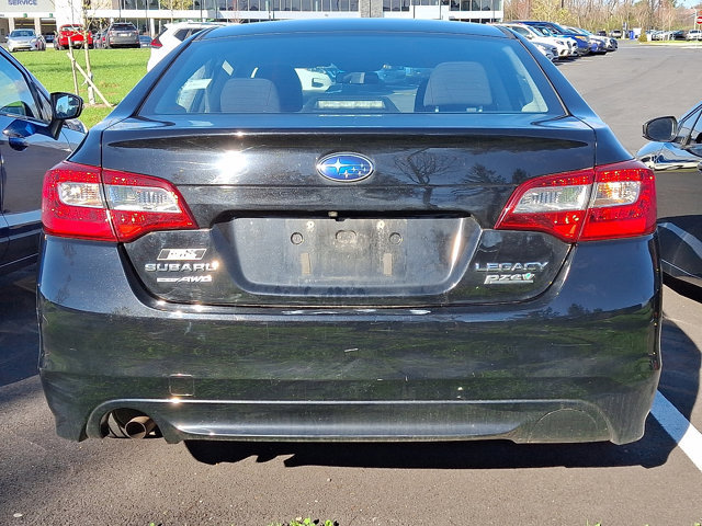 Used 2017 Subaru Legacy 2.5i image 5