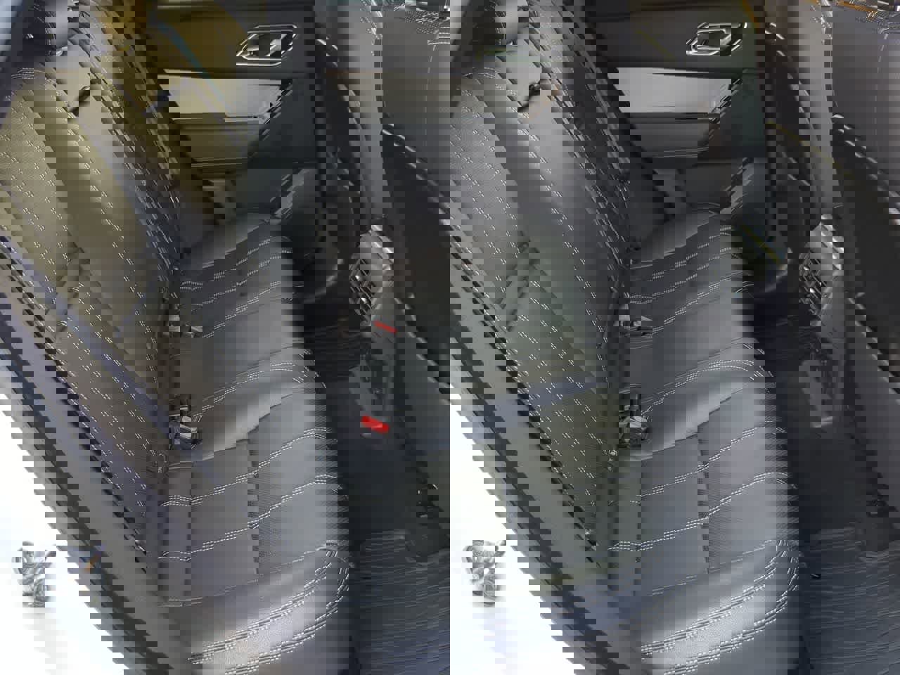 Used 2019 Land Rover Range Rover Velar S image 20