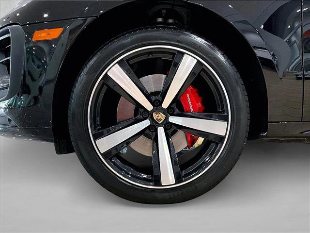Used 2024 Porsche Macan S AWD/4WD image 10
