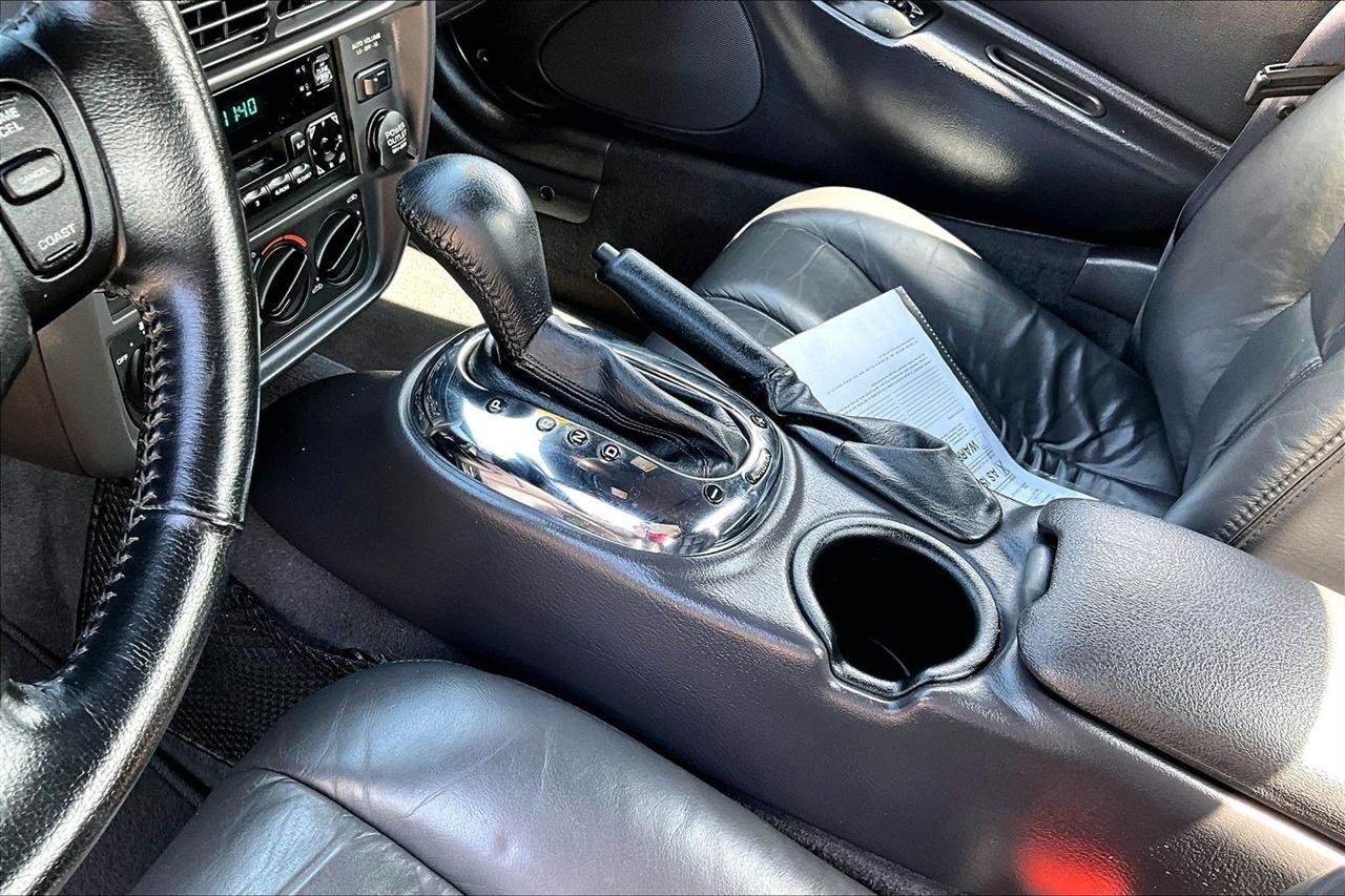 Used 2000 Plymouth Prowler RWD image 17