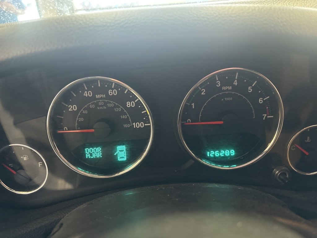 Used 2013 Jeep Wrangler Unlimited Sahara w/ Dual Top Group image 4