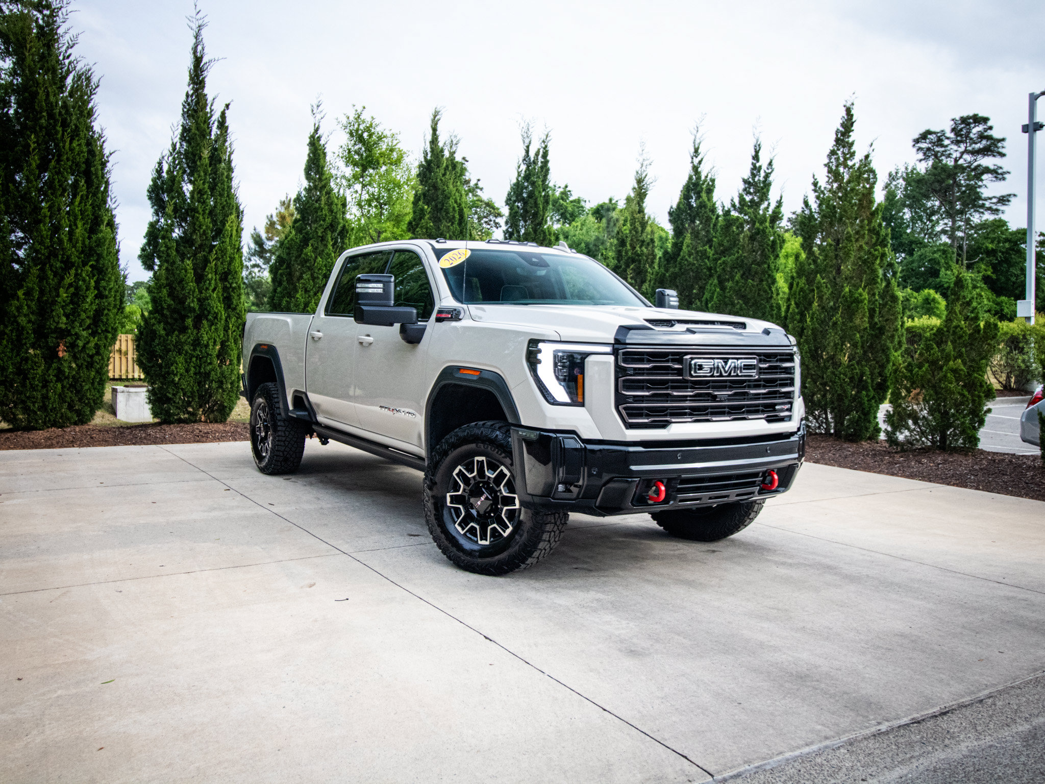 Used 2026 GMC Sierra 2500 AT4X w/ LPO, Black Badging Package AWD/4WD video 2