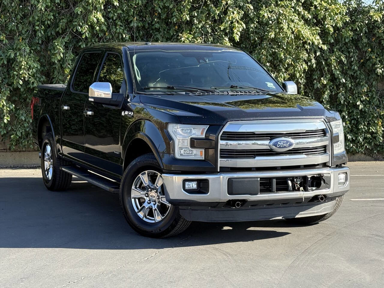 Used 2015 Ford F150 Lariat w/ Equipment Group 502A Luxury