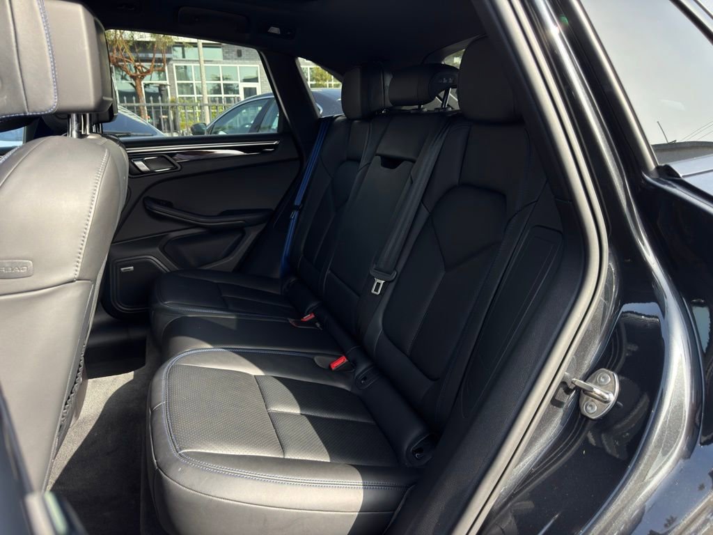 Used 2022 Porsche Macan S image 43
