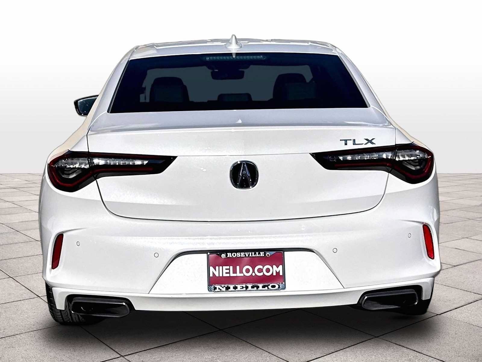 Used 2024 Acura TLX w/ Technology Package FWD image 7