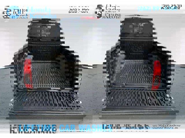 Used 2019 Nissan Frontier SV image 9