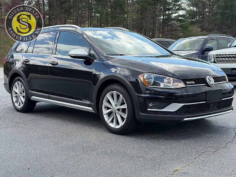Used 2017 Volkswagen Golf Alltrack SE AWD/4WD image 8