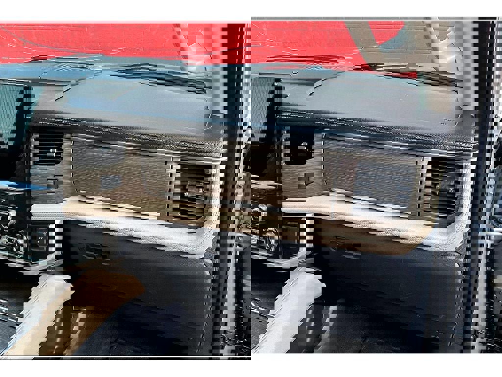 Used 2024 Ford Expedition Limited image 17