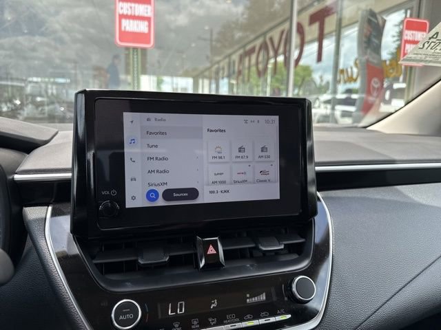 Used 2024 Toyota Corolla LE image 28