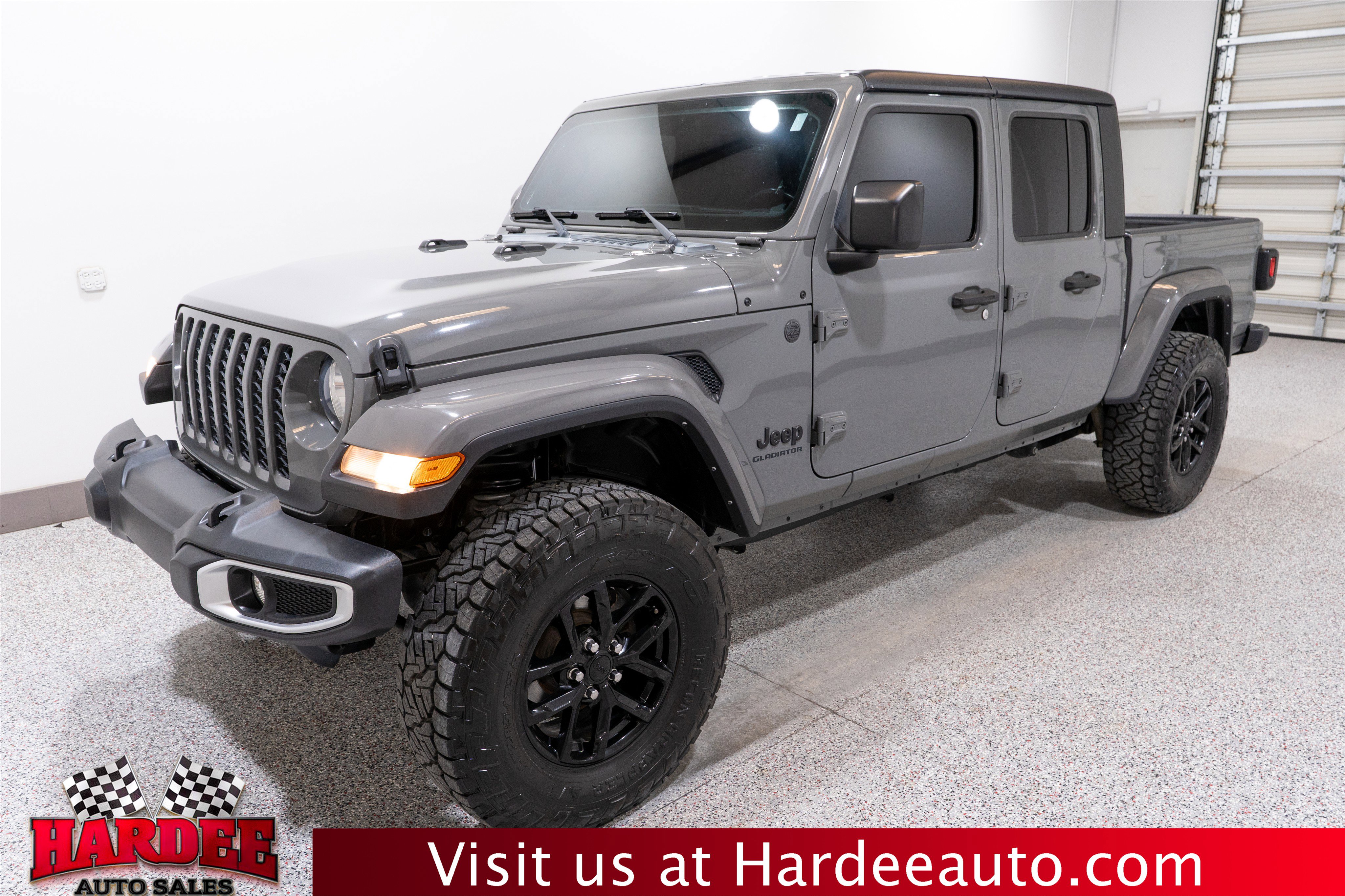 Used 2022 Jeep Gladiator Sport AWD/4WD video 2