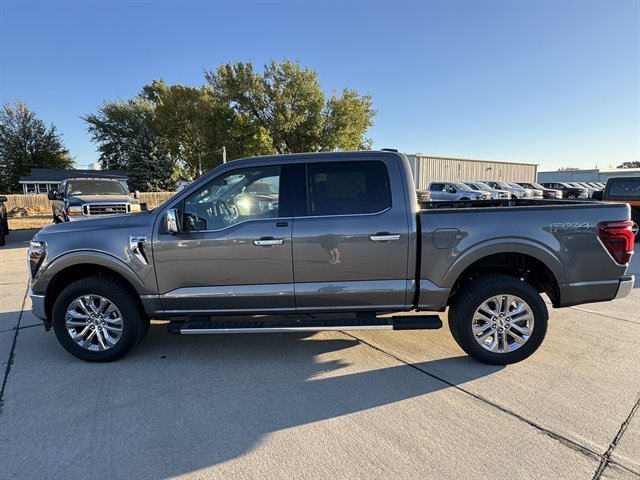 New 2025 Ford F150 Lariat w/ Equipment Group 501A Mid image 8