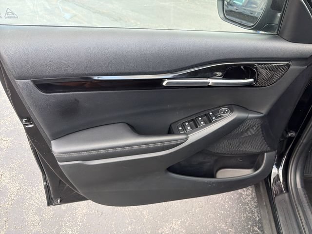 Used 2025 Kia Seltos S AWD/4WD image 11