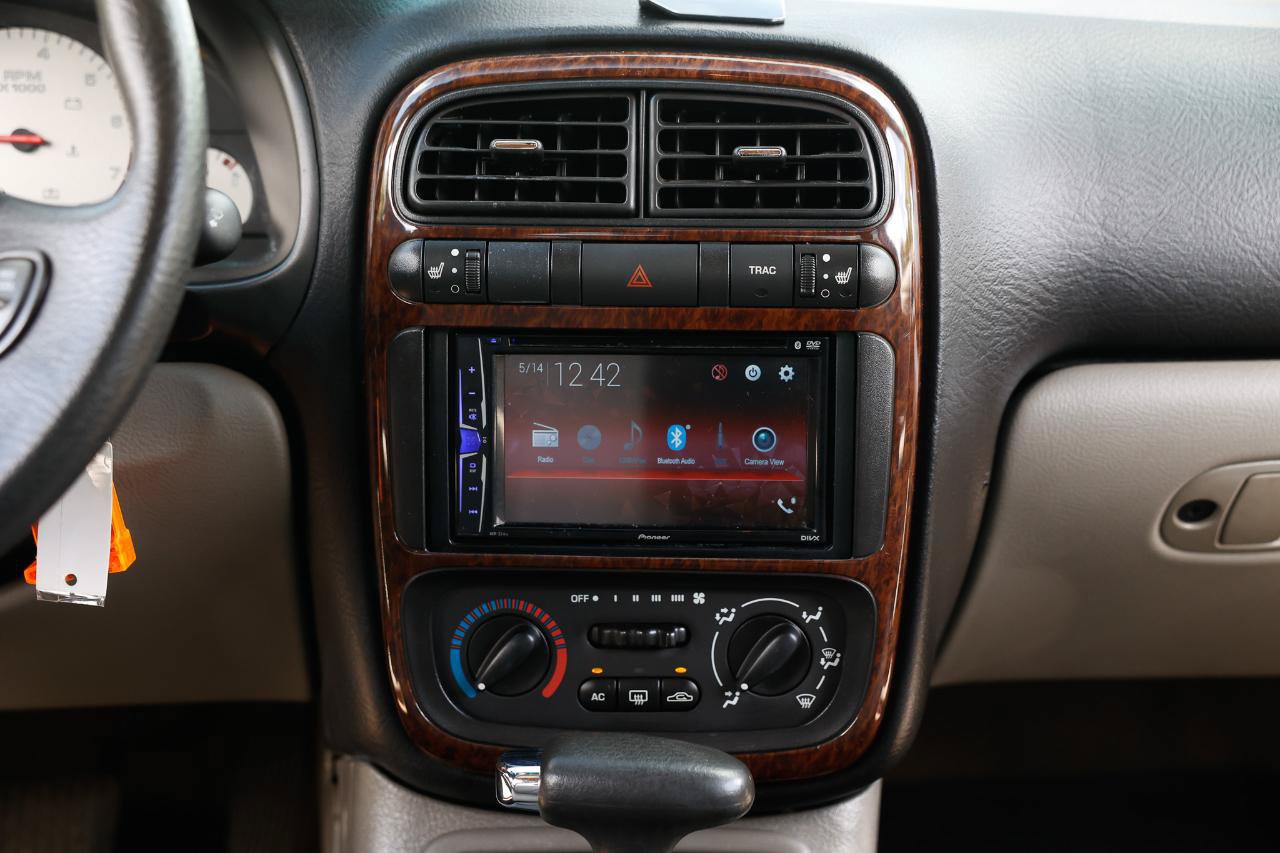 Used 2003 Saturn L-Series L200 w/ Audio Pkg I FWD image 33