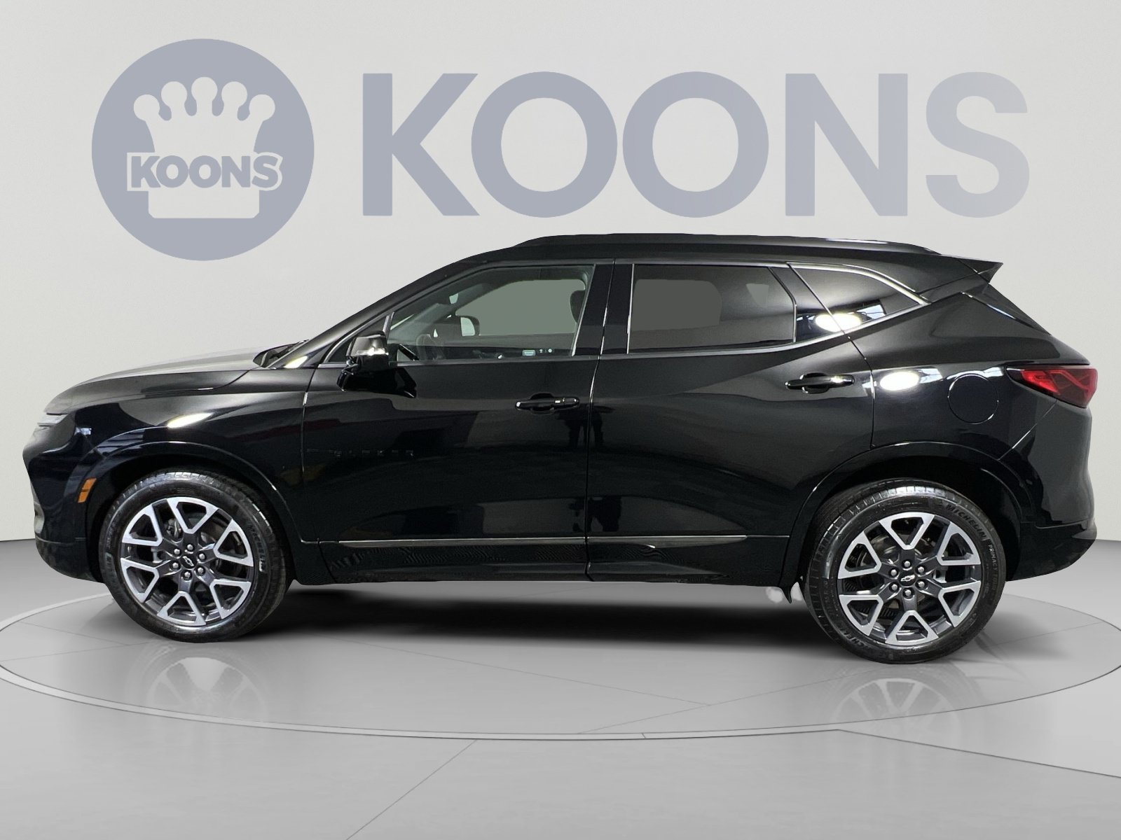 Used 2023 Chevrolet Blazer RS w/ Driver Confidence II Package AWD/4WD image 7