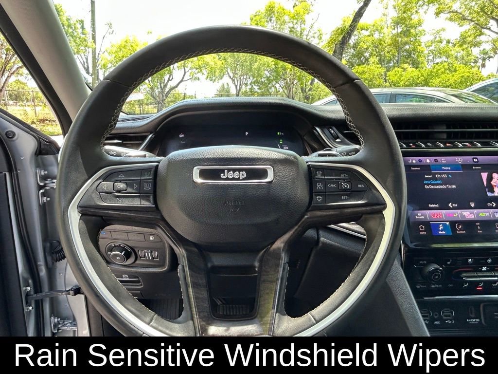 Used 2023 Jeep Grand Cherokee 4WD 4xe w/ Luxury Tech Group II image 20