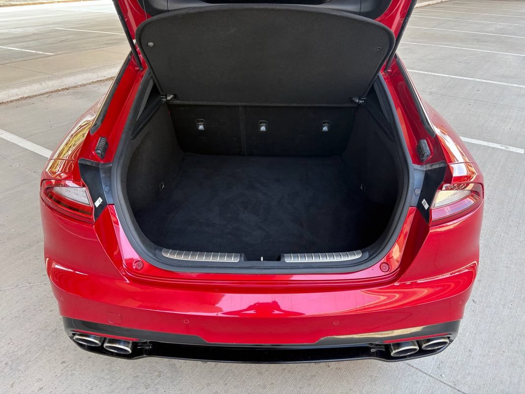 Used 2019 Kia Stinger GT RWD image 12