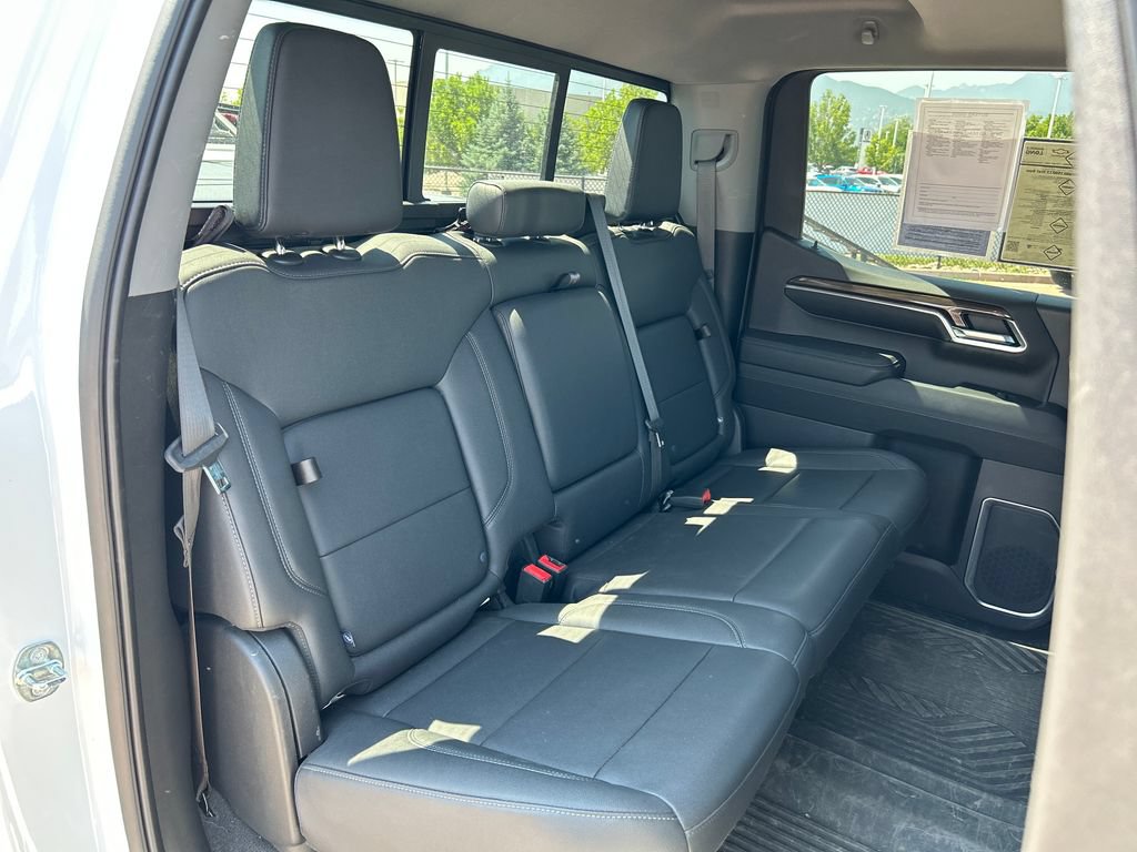 Used 2023 Chevrolet Silverado 1500 LT Trail Boss w/ LT Trail Boss Premium Package AWD/4WD image 20