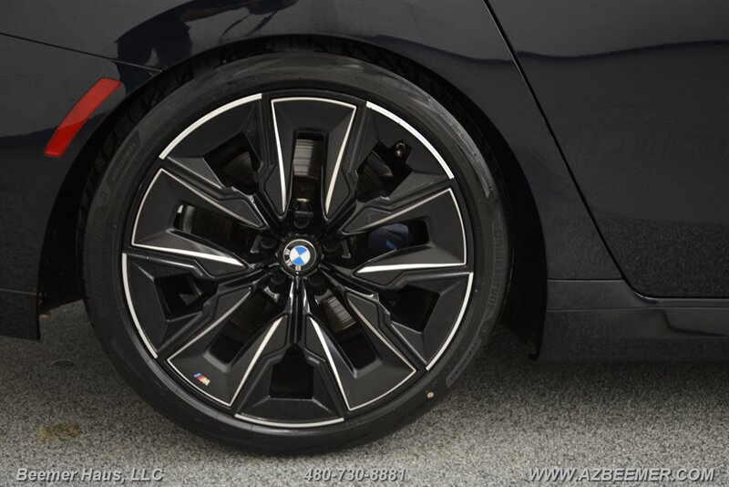 Used 2023 BMW 740i RWD image 45
