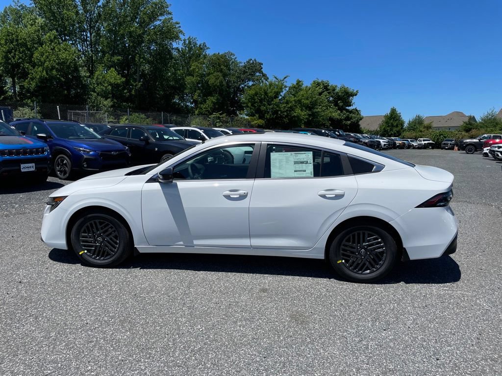 New 2026 Nissan Sentra SV w/ SV Convenience Package FWD image 4