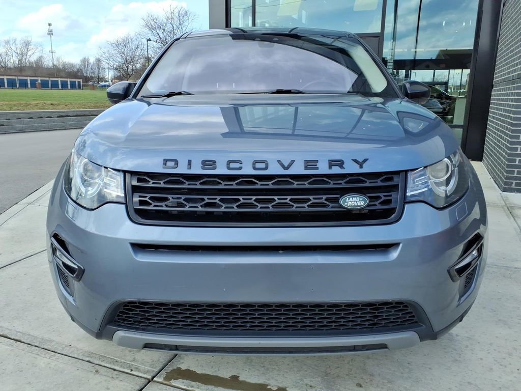 Used 2018 Land Rover Discovery Sport HSE image 2