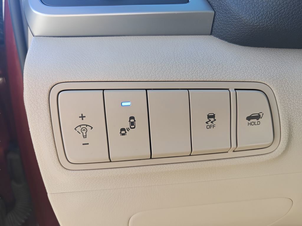 Used 2016 Hyundai Tucson Sport image 14