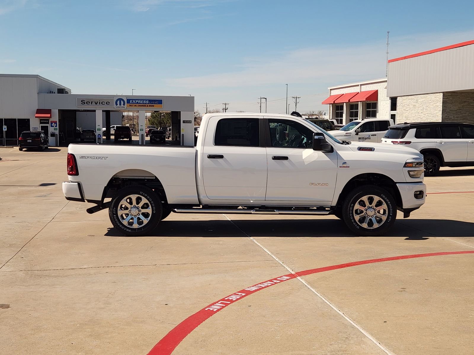 New 2026 RAM 2500 Lone Star AWD/4WD image 7
