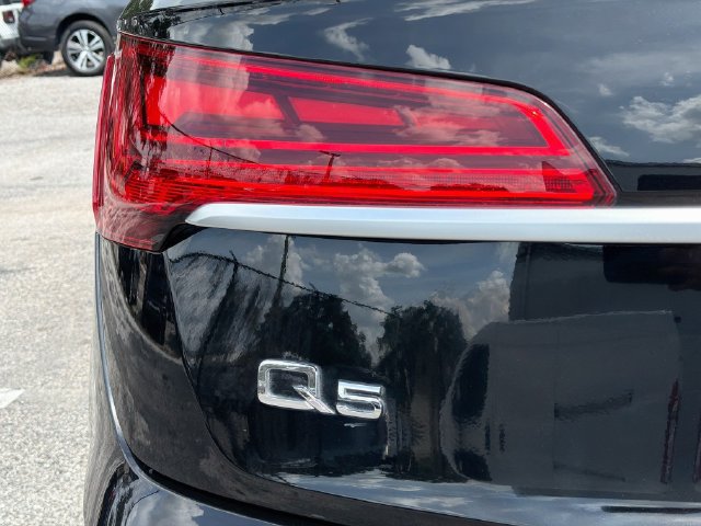 Used 2021 Audi Q5 Prestige AWD/4WD image 10